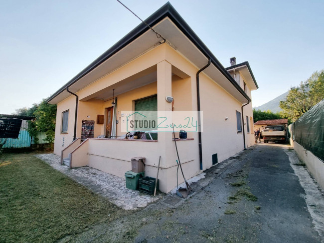 Villa in vendita a Camaiore