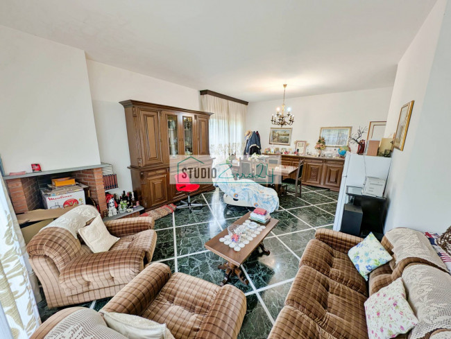 Villa in vendita a Seravezza