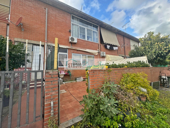 Villette a schiera in vendita a Massarosa