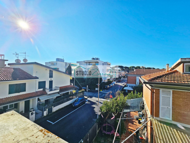 Appartamento in vendita a Viareggio