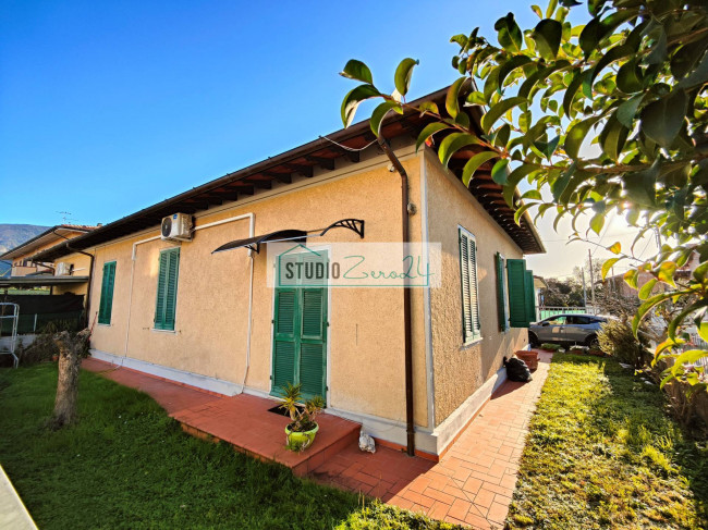 Villetta Bifamiliare in vendita a Pietrasanta