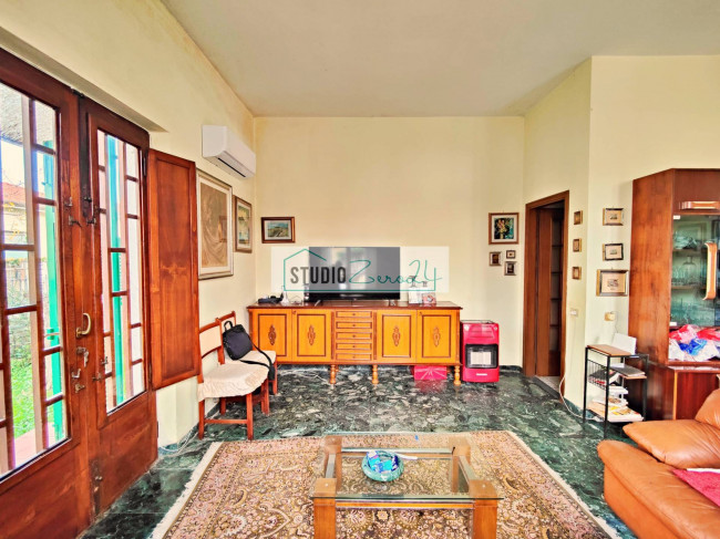 Villetta Bifamiliare in vendita a Pietrasanta