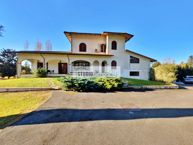 Villa in vendita a Pietrasanta