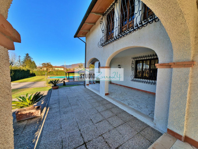 Villa in vendita a Pietrasanta