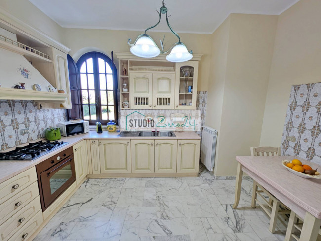 Villa in vendita a Pietrasanta