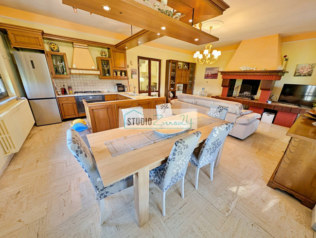 Villa in vendita a Pietrasanta