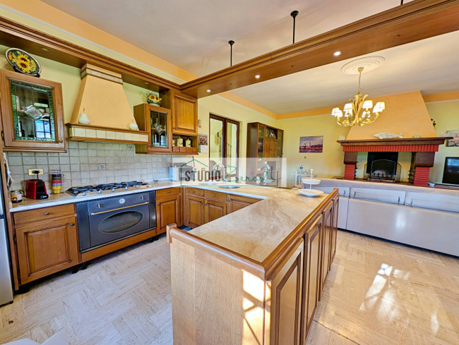 Villa in vendita a Pietrasanta