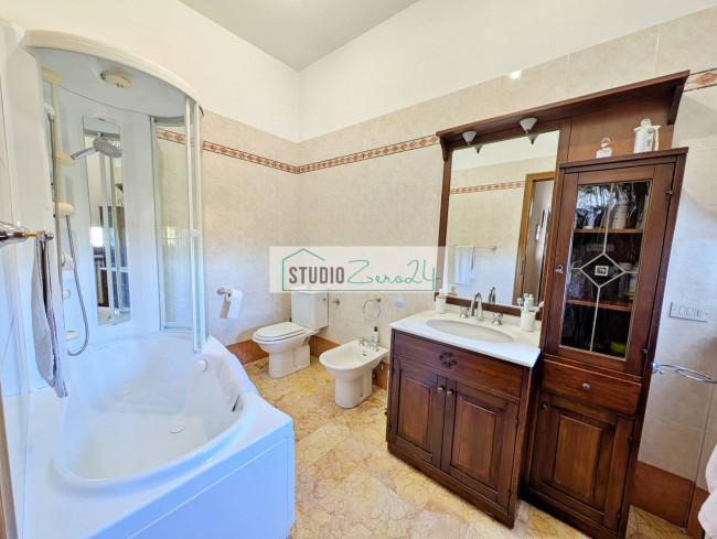 Villa in vendita a Pietrasanta