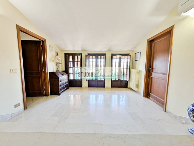 Villa in vendita a Pietrasanta