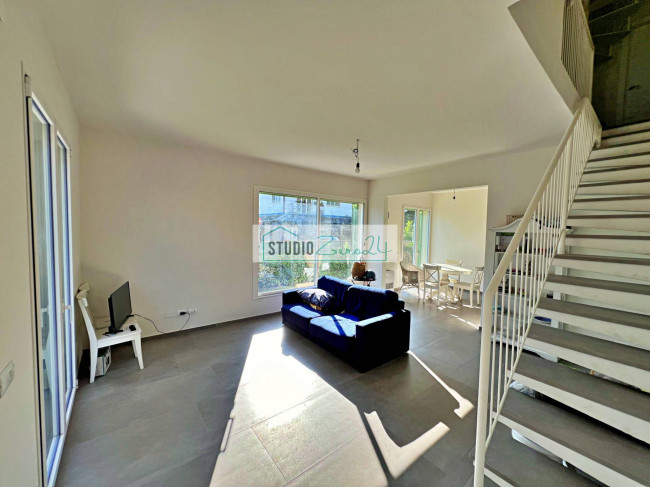 Villetta Bifamiliare in vendita a Pietrasanta