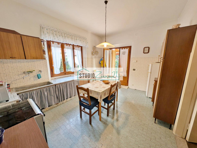 Casa singola in vendita a Seravezza