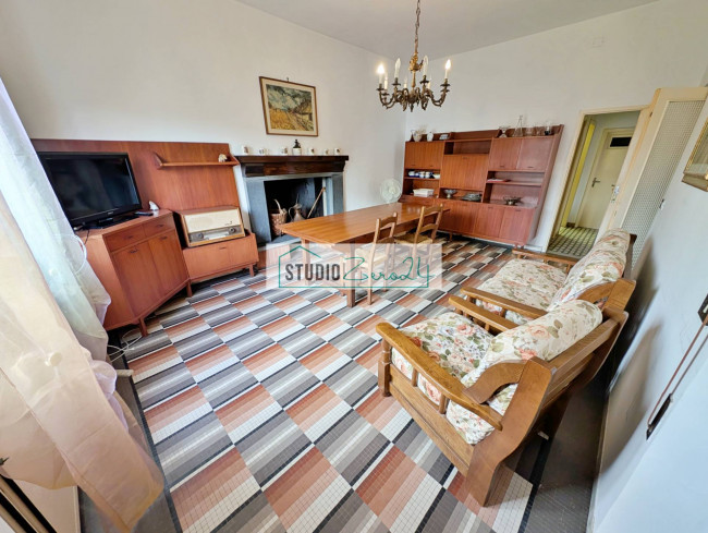 Casa singola in vendita a Seravezza