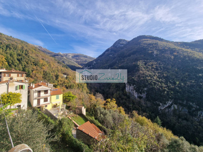 Casa singola in vendita a Camaiore