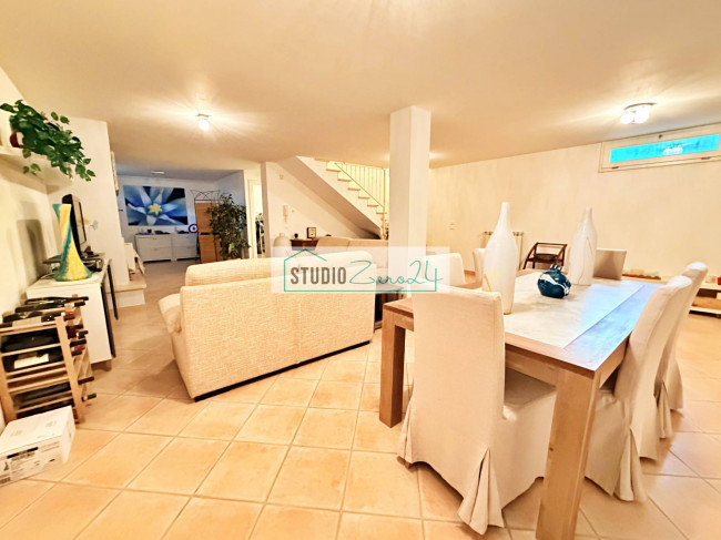 Villette a schiera in vendita a Pietrasanta