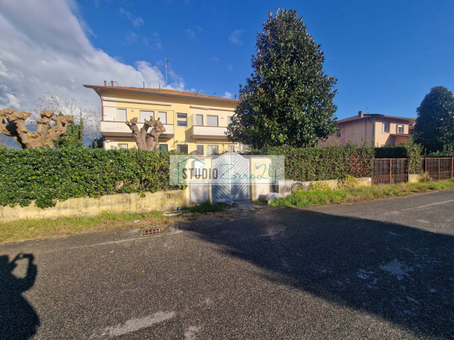 Appartamento in vendita a Camaiore