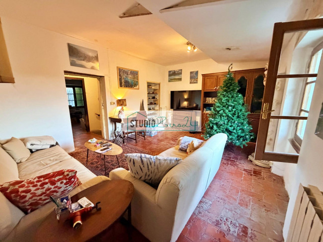 Casale in vendita a Pietrasanta