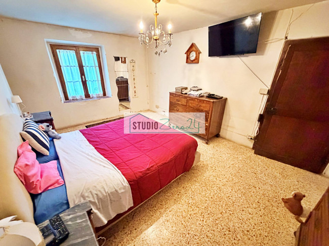 Casale in vendita a Pietrasanta