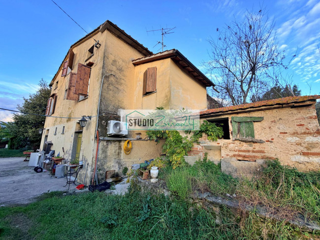 Casale in vendita a Pietrasanta