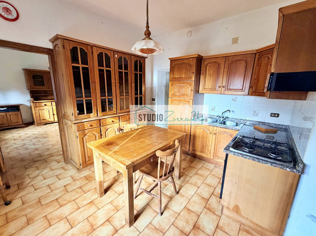 Casa singola in vendita a Pietrasanta