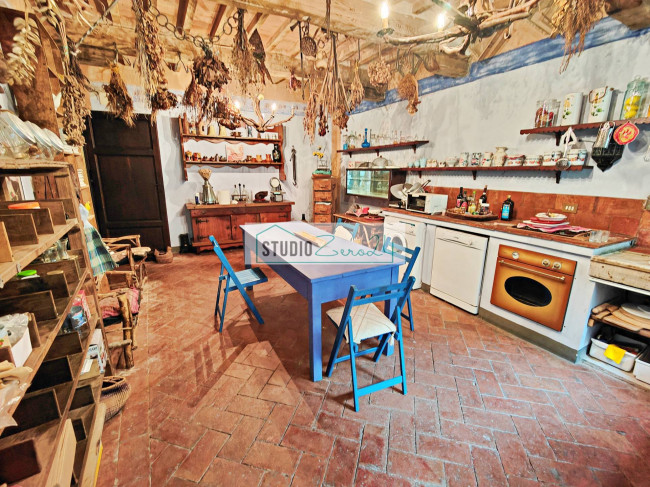 Casa singola in vendita a Stazzema