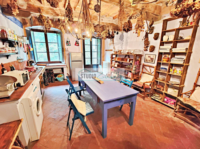 Casa singola in vendita a Stazzema