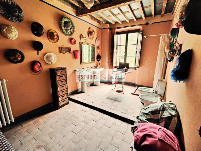 Casa singola in vendita a Stazzema