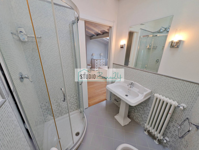 Cielo Terra in vendita a Seravezza