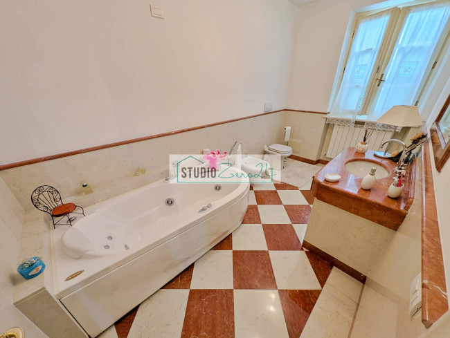 Casa singola in vendita a Seravezza