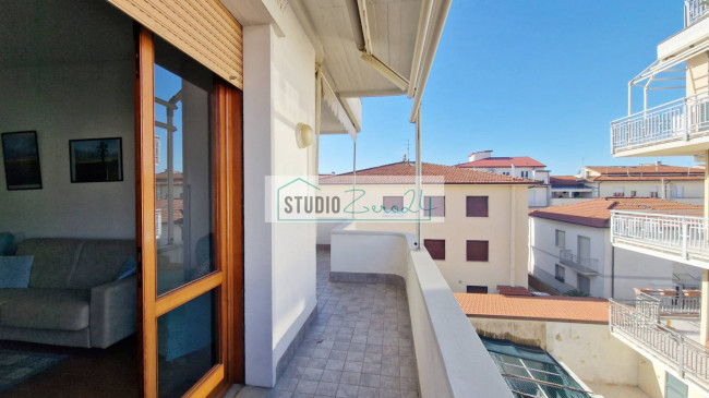 Appartamento in vendita a Camaiore