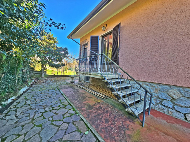 Villa in vendita a Massarosa