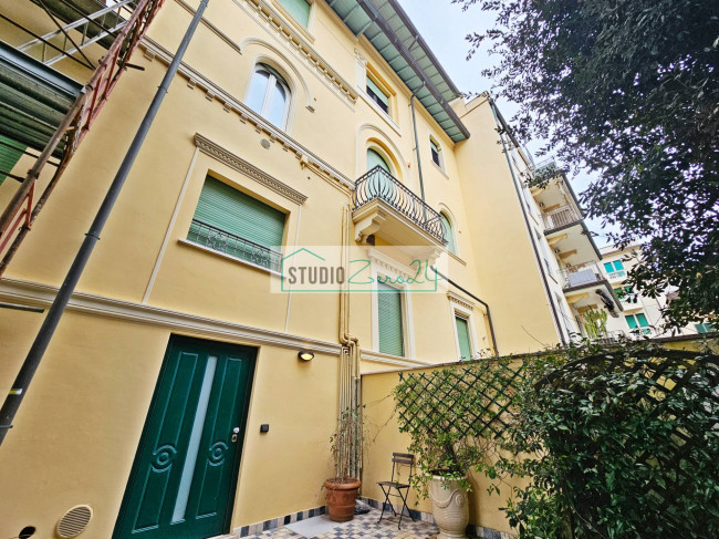 Appartamento in vendita a Viareggio