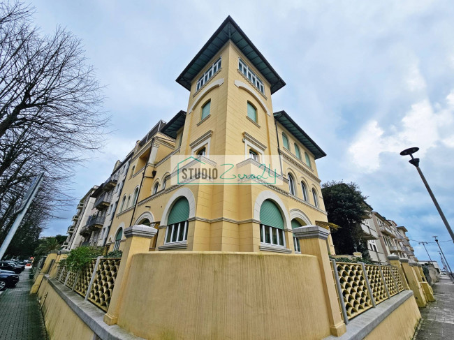 Appartamento in vendita a Viareggio