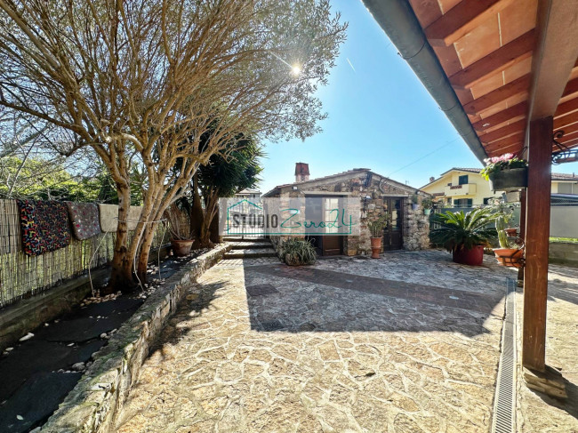 Casa singola in vendita a Massarosa