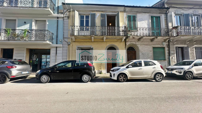 Casa singola in vendita a Viareggio