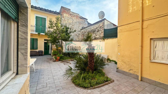 Casa singola in vendita a Viareggio