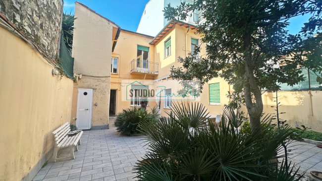 Casa singola in vendita a Viareggio