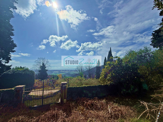 Terreno edificabile in vendita a Massarosa