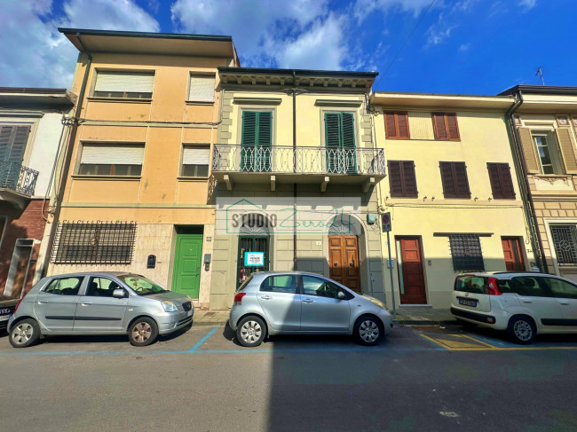 Casa singola in vendita a Viareggio