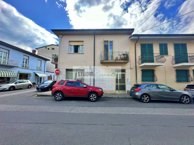 Appartamento in vendita a Viareggio