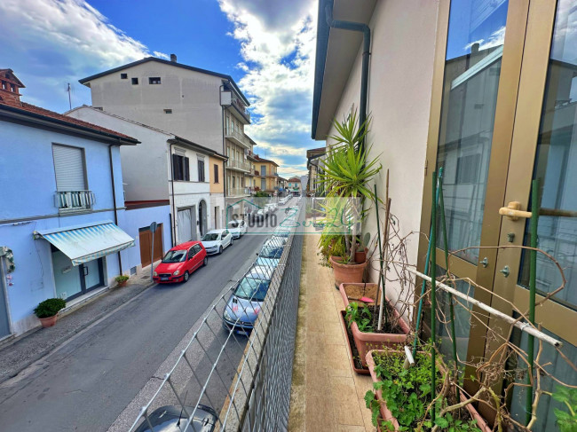 Appartamento in vendita a Viareggio