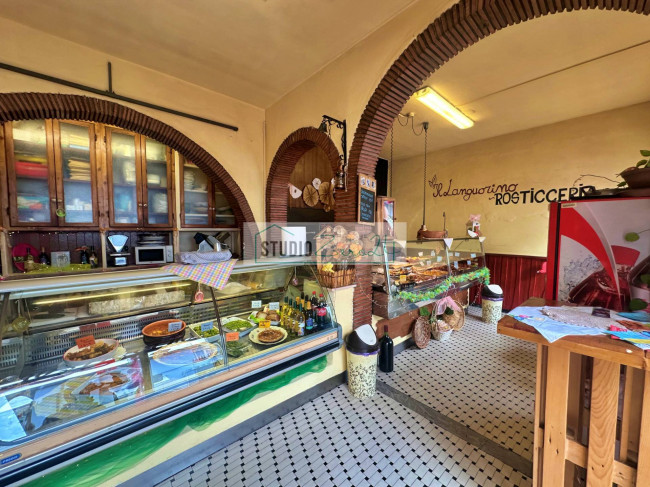 Appartamento in vendita a Viareggio