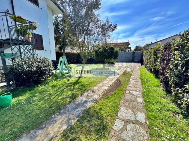 Villa in vendita a Pietrasanta
