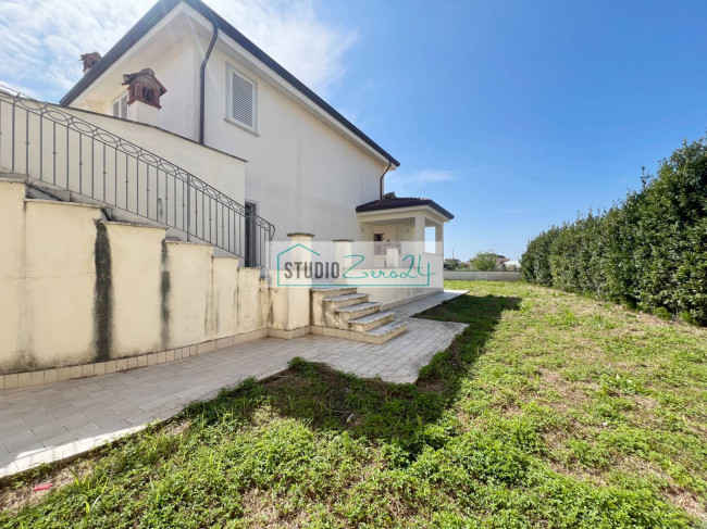 Villa in vendita a Camaiore