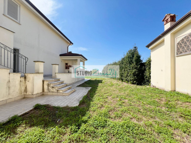 Villa in vendita a Camaiore