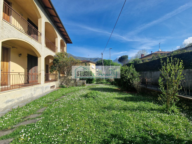 Villa in vendita a Camaiore