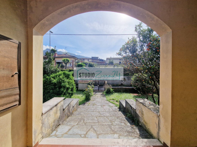 Villa in vendita a Camaiore