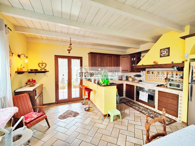 Villa in vendita a Seravezza