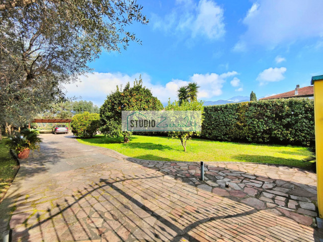 Villa in vendita a Seravezza