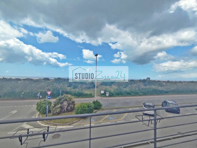 Locale commerciale in vendita a Viareggio