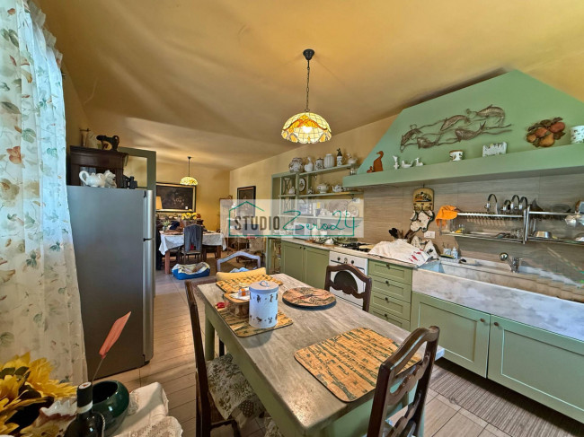 Villa in vendita a Massarosa